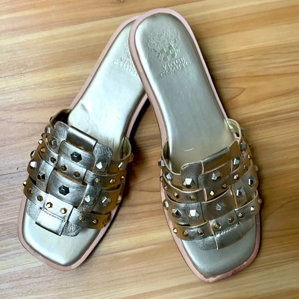 Vince Camuto Neverna slides